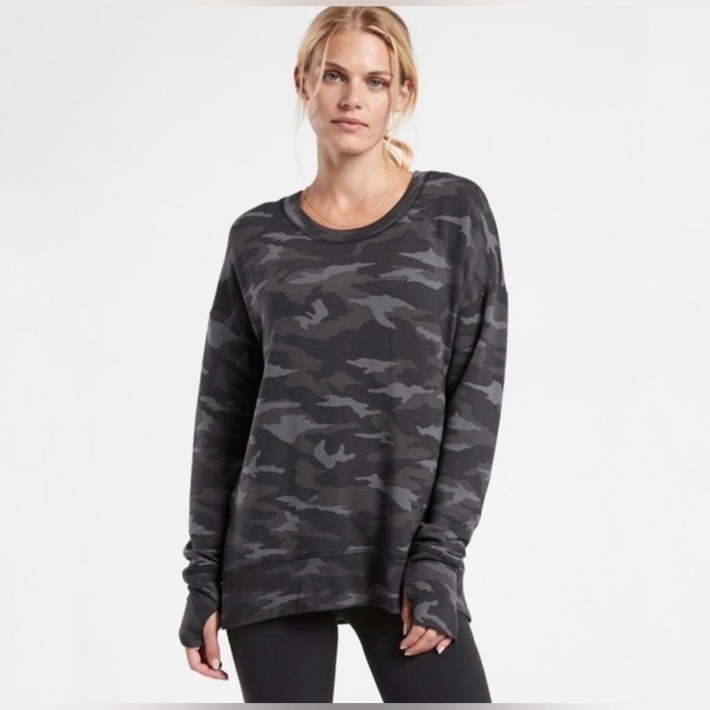 Athleta Coaster Luxe Sweatshirt - Camo Lux Black (M)